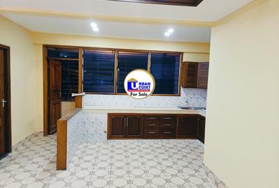 2 Bed Apartment with En Suite at Leisure - 3