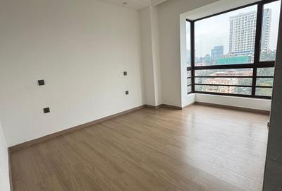 3 Bed Apartment with En Suite at Riverside