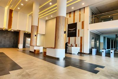 4,000 ft² Office with Service Charge Included in Riverside - 3