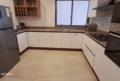 3 Bed Apartment with En Suite in Rhapta Road - 2