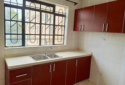 2 Bed Apartment with En Suite in Lavington - 2