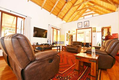 6 Bed House with Staff Quarters in Ridgeways - 2