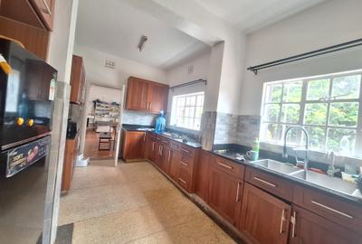 3 Bed Townhouse with En Suite at Lavington Green - 4