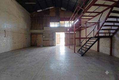 4,500 ft² Warehouse with Fibre Internet in Embakasi - 2
