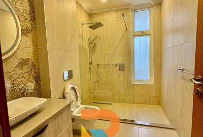 Furnished 2 Bed Apartment with En Suite in Parklands - 4