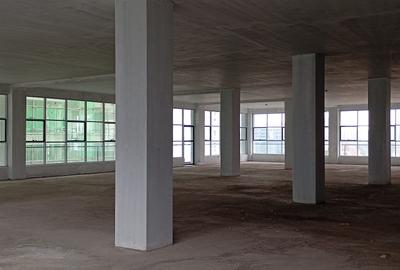6,500 ft² Office with Service Charge Included at Off Brookside Drive - 2