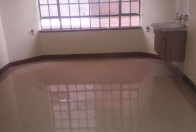 1 Bed Apartment with En Suite in Brookside - 2