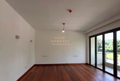 4 Bed Townhouse with En Suite in Rosslyn - 3