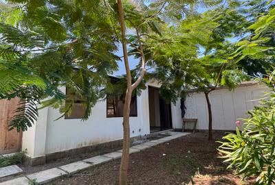 4 Bed Townhouse with En Suite at Lakers Road - 4