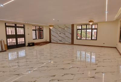10 Bed Villa with En Suite in Karen - 3