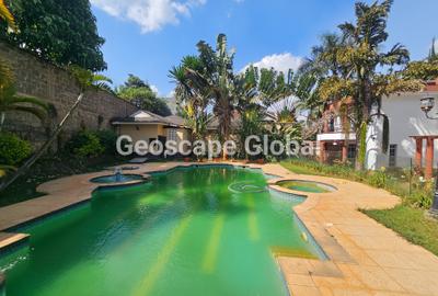 5 Bed House with En Suite in Nyari - 2