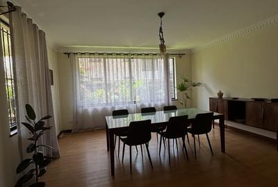 5 Bed Townhouse with En Suite in Lavington - 4