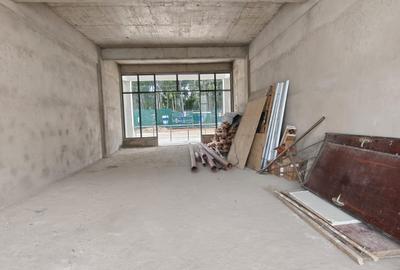 840 ft² Shop with Backup Generator in Karen - 4