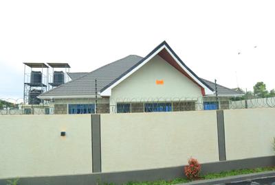 3 Bed House with En Suite at Kenol Muranga