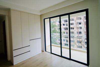 1 Bed Apartment with En Suite at 2026-250 1 Bed