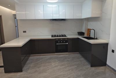 4 Bed Apartment with Swimming Pool in Kileleshwa