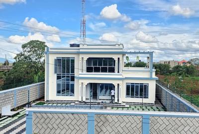 5 Bed House with En Suite in Ruiru - 2