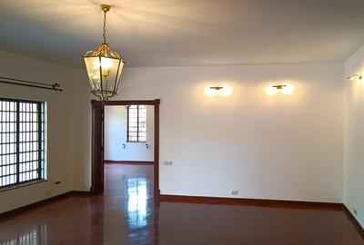 6 Bed House with En Suite at Kitisuru - 3