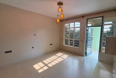 4 Bed Villa with En Suite at Garden Estate - 3