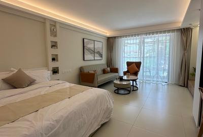 Studio Apartment with En Suite in Lavington