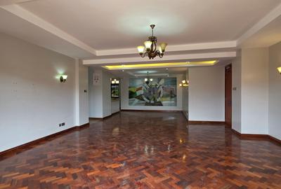 4 Bed Apartment with En Suite in Riverside - 2