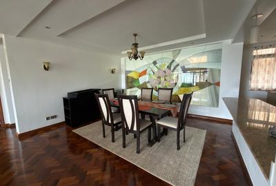 3 Bed Apartment with En Suite in Riverside - 3
