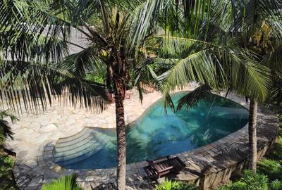 Serviced 2 Bed Apartment with En Suite at Diani Beach Road