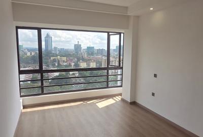 Serviced 3 Bed Apartment with En Suite at Riverside Drive - 4