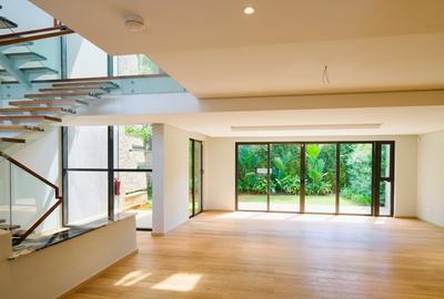 3 Bed Villa with En Suite at 2026-389 3 Bed