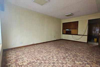 500 ft² Commercial Property with Service Charge Included at Lenana Road - 3