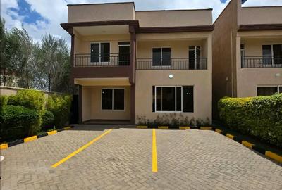 4 Bed Townhouse with En Suite at Syokimau