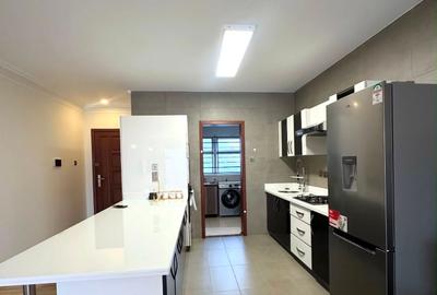 Serviced 2 Bed Apartment with En Suite in Kileleshwa - 4