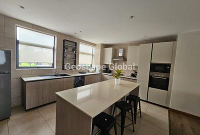 2 Bed Apartment with En Suite in Kitisuru - 3