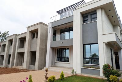 4 Bed Villa in Kiambu Road