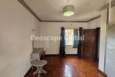 4 Bed House with En Suite in Runda - 4
