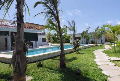 4 Bed House at Watamu - 3