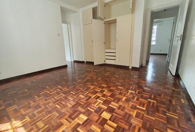 3 Bed Apartment with Backup Generator in Muthaiga