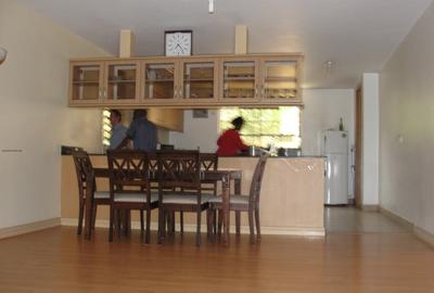 Furnished 3 Bed Apartment with En Suite at Brookside Drive - 4
