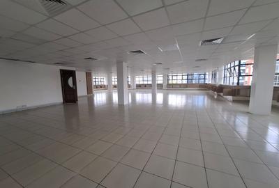 2,850 ft² Office with Service Charge Included in Westlands Area - 3