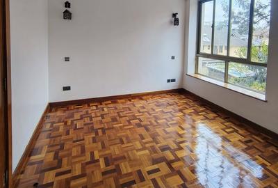 2 Bed Apartment with En Suite at Othaya Road - 2