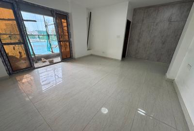 Serviced 4 Bed Apartment with En Suite at Kizingo - 3