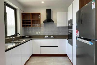 Furnished 2 Bed Apartment with En Suite in Westlands Area - 4