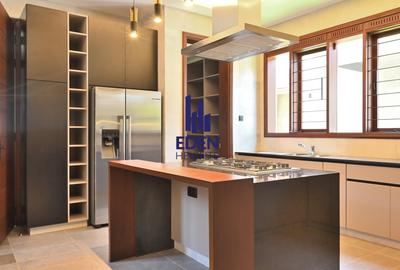 4 Bed Villa with En Suite in Runda - 3