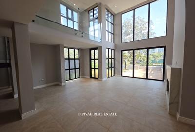4 Bed Townhouse with Swimming Pool in Runda - 2