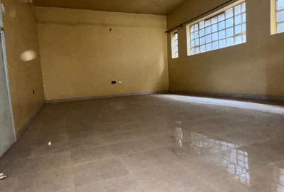 3 Bed House with En Suite at G56 - 4
