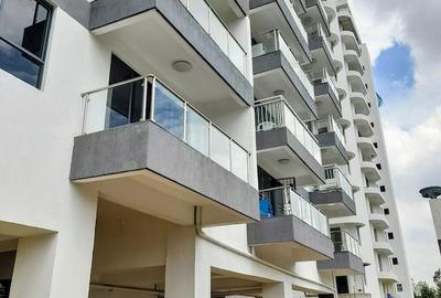 3 Bed Apartment with En Suite in Lavington