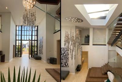 4 Bed House with En Suite in Runda - 2
