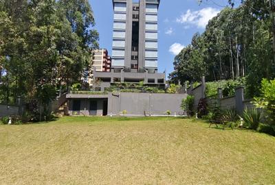 2 Bed Apartment with Swimming Pool in Kitisuru