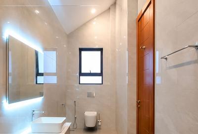 5 Bed Villa with En Suite in Karen - 3