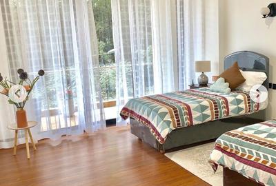4 Bed Apartment with En Suite in Spring Valley - 4